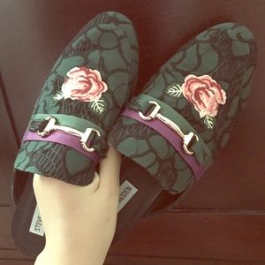 (BEST FOR 9-9.5)!!! Steve Madden Mules Loafers